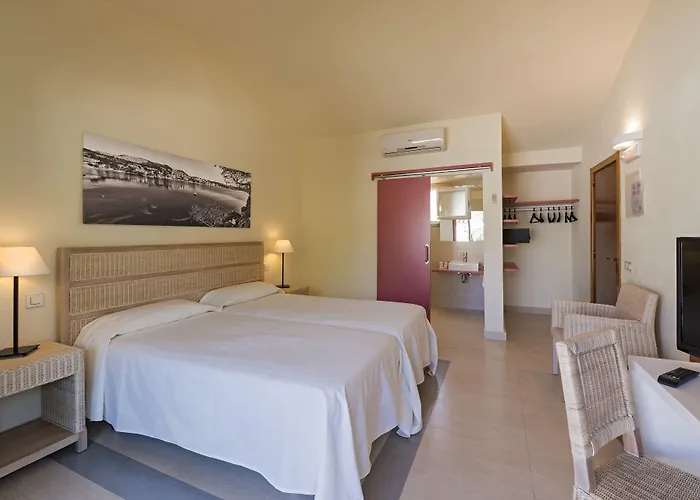 Θέρετρο Fergus Club Europa Παγκουέρα