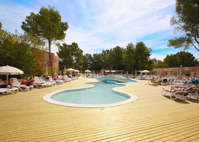 Fergus Club Europa Θέρετρο