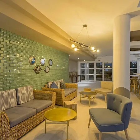 Fergus Club Europa 4* Пагуэра