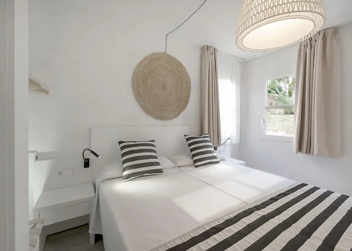 منتجع Fergus Club Europa 4*