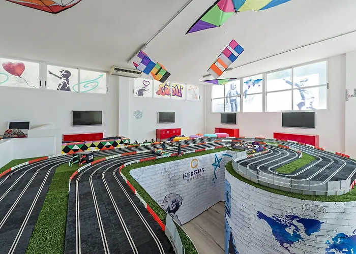 Fergus Club Europa منتجع 4*