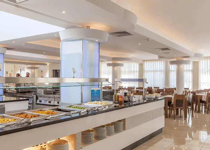 منتجع Fergus Club Europa 4*